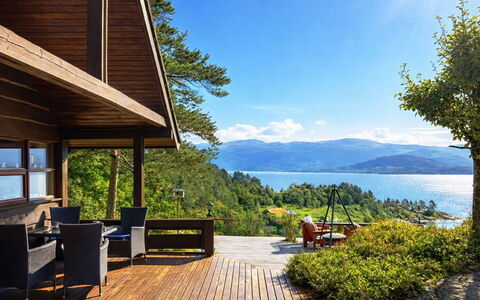 Nonstuo: Chalet, Eco Hôtel, Dur, Recours, Planche, Porche, Plate-Forme, Du Son, Ombre