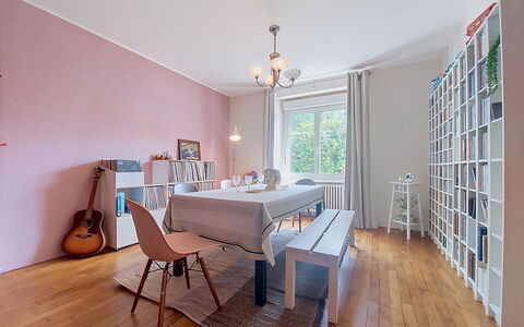 Ty Kernallec: Mobilier De Jardin, Arbuste, Maison, Tableau De Plein Air, Meubles, Domicile, Jardin, Pelouse, Arrière-Cour, Biens