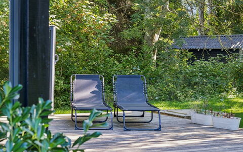 Tordis - 675M from the Sea: Meubles, Mobilier De Jardin, Chaise, Ombre, Jardin, Chaise Pliante, Balancelle, Accoudoir, Arrière-Cour