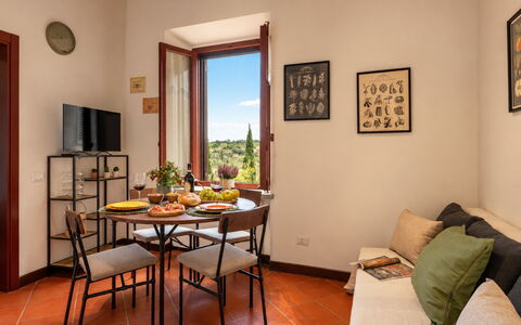 La Veduta - la Finestra su Castelfalfi: Mur, Meubles, Sol, Design Intérieur, Sol, Pièce, Table Cuisine Et Salle A Manger, Chaise, Salle À Manger, Plafond