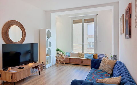 Le 3 Delaunay: Architecture, Pente, Chalet, Chaîne De Montagnes, Cabane En Rondins, Siding, Lumber, Alpes, Eco Hôtel, Village De Montagne