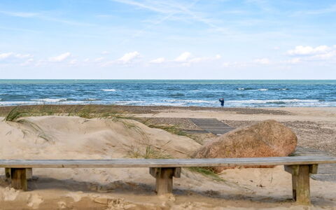 Alena - 50M from the Sea: Bleu, Ciel, L'Eau, Plage, Plan D'Eau, Environnement Naturel, Horizon, Côte, Mer