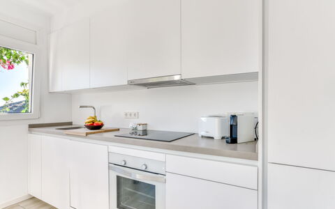 S'Alqueria Petita: Cuisine, Comptoir, Appareil De Cuisine, Design Intérieur, Cabinetry, Principaux Appliance, Sol, Bois, Meubles, Sol