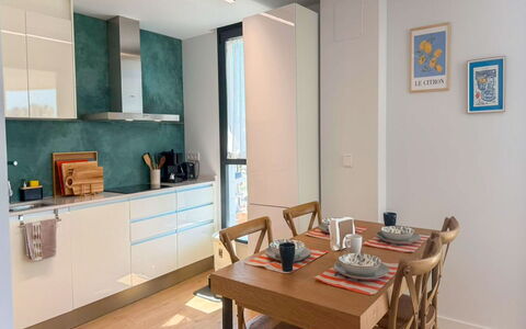 Residencial Áster: Meubles, Design Intérieur, Comptoir, Sol, Cuisine, Mur, Bois, Sol, Appareil De Cuisine, Cabinetry