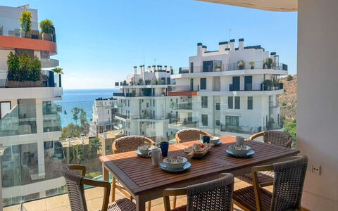 Residencial Áster: Appartement, Condominium, Balcon, Ombre, Chaise, Hôtel, Recours, Cour, Mobilier De Jardin