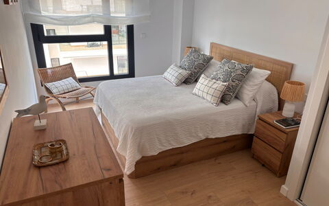 Residencial Áster: Meubles, Design Intérieur, Lit, Chambre, Sol, Sol, Bois, Pièce, Drap De Lit, Literie