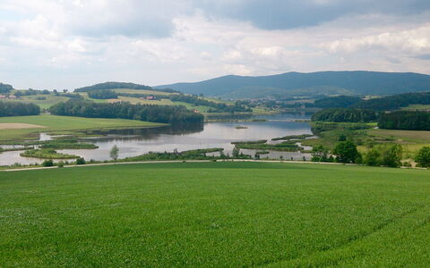 Stephi: Vert, Plan D'Eau, Paysage Naturel, Colline, Prairie, Plaine, Paysage, Montagnes, Banque, Zone Rurale