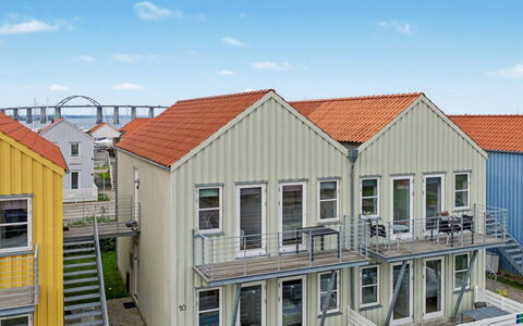 Leefke - 200M from the Sea: Façade, Design Urbain, Appartement, Usage Mixte, Biens, Siding, Balcon