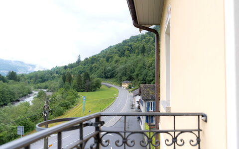 Acquarossa 13: Colline, Chaîne De Montagnes, Balcon, Station De Montagne, Clôture, Vallée, Crête, Village De Montagne, Alpes