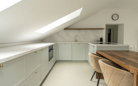 Acquarossa 13: Design Intérieur, Sol, Bois, Meubles, Plafond, Comptoir, Sol, Cabinetry, Cuisine, Luminaire