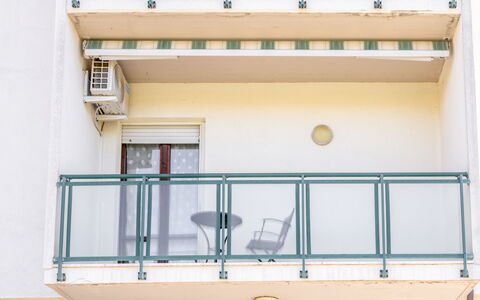 Casa Margia: Balustrade, Balustre, Balcon, Composite, Appartement, Clôture, Métal, Le Fer, Porche, Verre