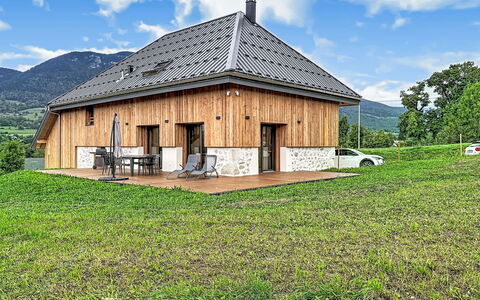 La Grange à Luc: Sol, Chambre, Literie, Lit, Cadre De Lit, Linge, Drap De Lit, Dur, Matelas, Parquet
