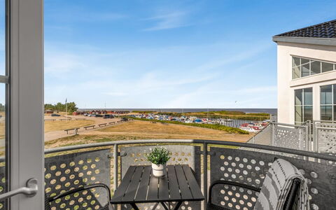 Zuhra - 50M to the Fjord: Balcon, Villa