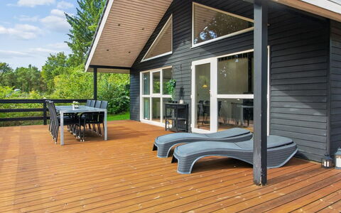 Elle: Bois, Parquet, Dur, Planche, Plate-Forme, Tache De Bois, Porche, Mobilier De Jardin, Ombre, Chalet