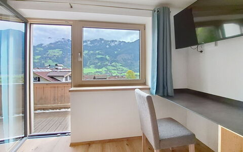 Sophia: Design Intérieur, Plafond, Pièce, Appartement, Chaîne De Montagnes, Dur, Tache De Bois, Parquet, Alpes, Rideau