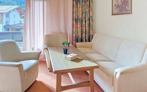Logement:&nbsp;Hahnenfuß 648.12