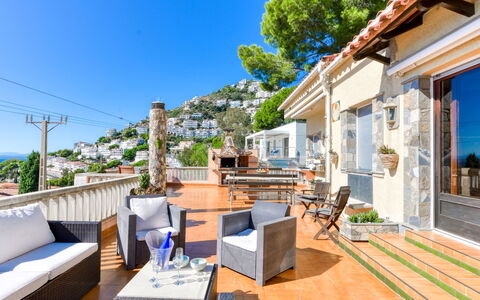 Sta.barbara: Appartement, Recours, Piscine, Condominium, Balcon, Hôtel, Eco Hôtel, Villa, Plante D'Appartement