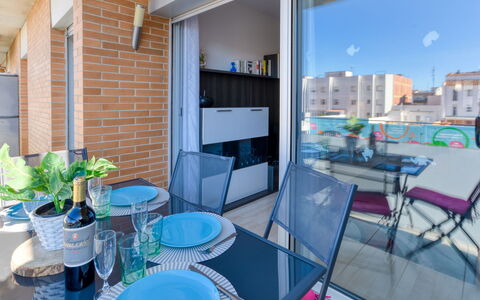 Tirso de Molina: Appartement, Recours, Piscine, Condominium, Balcon, Hôtel, Eco Hôtel, Villa, Plante D'Appartement