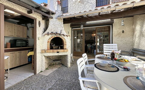 La Placette: Appartement, Recours, Piscine, Condominium, Balcon, Hôtel, Eco Hôtel, Villa, Plante D'Appartement