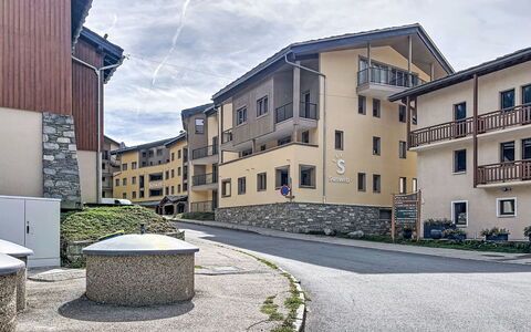 Terrasses de Termignon: Appartement, Recours, Piscine, Condominium, Balcon, Hôtel, Eco Hôtel, Villa, Plante D'Appartement