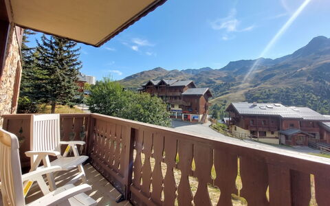 Le Hameau des Airelles: Appartement, Recours, Piscine, Condominium, Balcon, Hôtel, Eco Hôtel, Villa, Plante D'Appartement