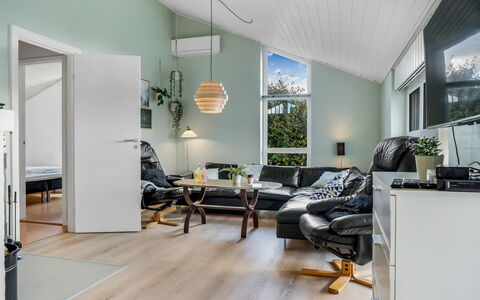 Gunnild - 200M to the Fjord: Design Intérieur, Sol, Meubles, Bois, Plafond, Parquet, Sol, Salon, Éclairage, Domicile