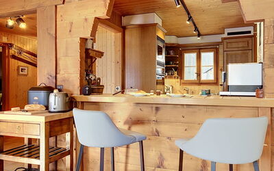 Chalet Perry