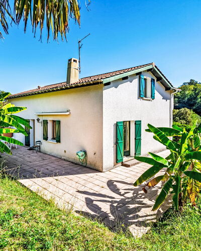 Agintza: Brique, Biens, Jardin, Banlieue, Allée, Aménagement Paysager, Cour, Hacienda, Ferme, Arrière-Cour