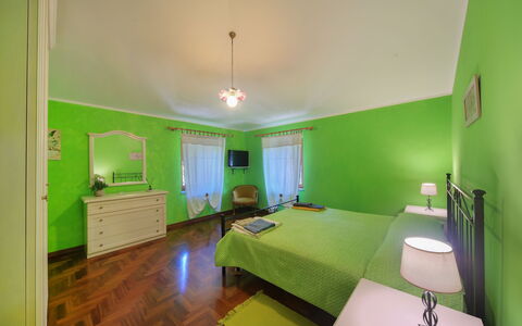 Casale Vepres: Design Intérieur, Meubles, Sol, Sol, Plafond, Pièce, Chambre, Lit, Éclairage, Domicile