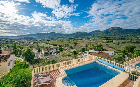 Vista Xalo: Montagnes Relief, Montagne, Colline, Chaîne De Montagnes, Piscine, Crête, Vallée, Station De Montagne, Eco Hôtel, Recours
