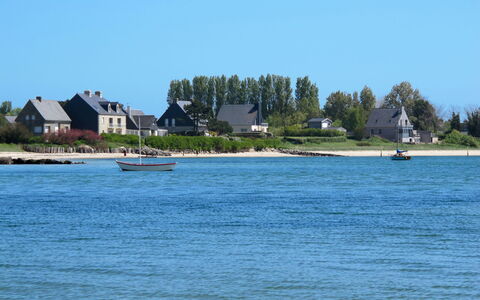 Au Coin des 3 Feux: Ressources En Eau, Voie Navigable, Bateau, Cotiers Et Relief Océaniques, Navire, Côte, Mer, Lac, Canal, Chalet