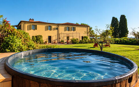 Villa Monte, Bolgheri: Bleu, L'Eau, Piscine, Composite, Recours, Caractéristique De L'Eau, Eco Hôtel, Loisir, Biens, Jardin