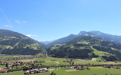 Zell am Ziller 737: Bleu, Bois, Meubles, Domicile, Mobilier De Jardin, Chaise, Ombre, Balcon, Tache De Bois, Eco Hôtel