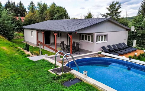 Svahová 3: Bleu, Bois, Meubles, Domicile, Mobilier De Jardin, Chaise, Ombre, Balcon, Tache De Bois, Eco Hôtel