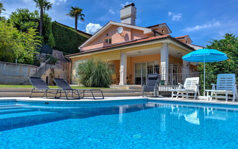 Lovran 135: Piscine, Bleu, Recours, Zone Résidentielle, Mobilier De Jardin, Eco Hôtel, Composite, Loisir, Biens, Caractéristique De L'Eau