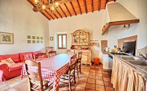 Logement:&nbsp;Montescalari 11
