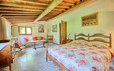 Logement:&nbsp;Montescalari 4