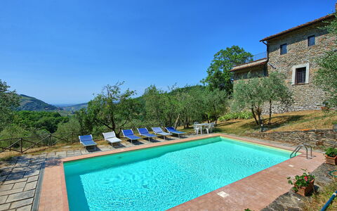 Poggio Conca: Piscine, Propriété, Maison, Immobilier, Biens, Bâtiment, Villa, Vacances, Loisir, Herbe