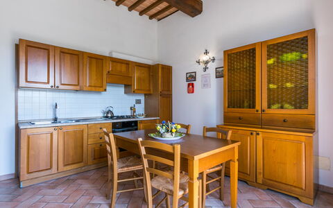 Vinci 815: Cabinetry, Propriété, Meubles, Table, Comptoir, Bois, Évier, Design Intérieur, Sol, Cuisine