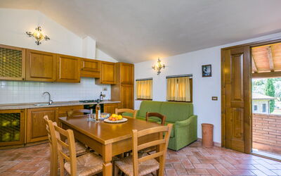 Logement:&nbsp;Montereggi 815.4