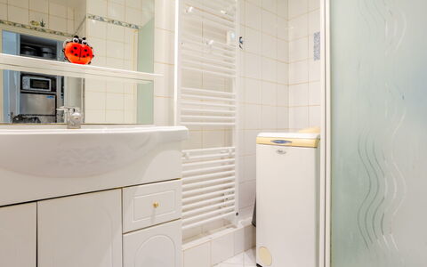 Cabourg 227: Cabinetry, Design Intérieur, Sol, Mur, Bâtiment, Matériel De La Propriété, Sol, Cuisine, Gaz