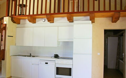 Ensemble de 3 Maisons Lavit: Pièce, Propriété, Meubles, Cabinetry, Cuisine, Comptoir, Design Intérieur, Bâtiment, Maison, Matériel De La Propriété