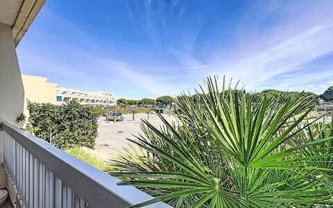 Port Camargue 125: Ombre, Plage, Balcon, Tropiques, Clôture, Hôtel, Passerelle