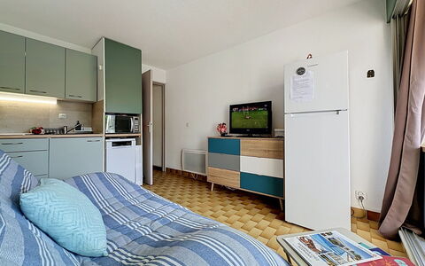 La Lagune: Meubles, Design Intérieur, Pièce, Sol, Sol, Appartement, Cabinetry, Domicile, Chambre, Plafond
