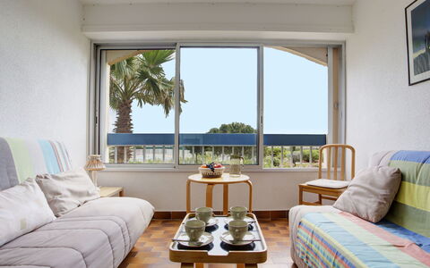 Mykonos: Ciel, Arbre, Design Urbain, Plante, Zone Résidentielle, Immobilier, Paysage, Toit, Ville, Loisir