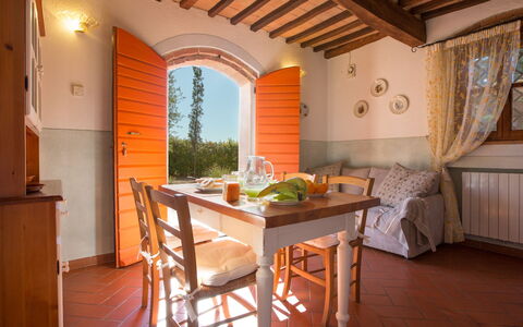 Montelopio: Pièce, Bâtiment, Propriété, Meubles, Design Intérieur, Immobilier, Table, Maison, Domicile, Villa
