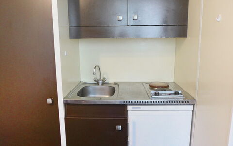 Val Thorens 660: Propriété, Pièce, Évier, Cabinetry, Meubles, Lavabo, Comptoir, Architecture, Immobilier, Maison