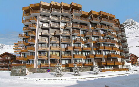 Hauts de Chaviere A13: Architecture, Zone Résidentielle, Propriété, Bâtiment, Appartement, Ville, Condominium, Neige, L'Hiver, Maison