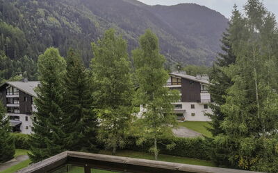 Les Contamines 300: Plante, Montagne, Ciel, Fenêtre, Propriété, Bâtiment, Nuage, Arbre, Maison, Paysage Naturel
