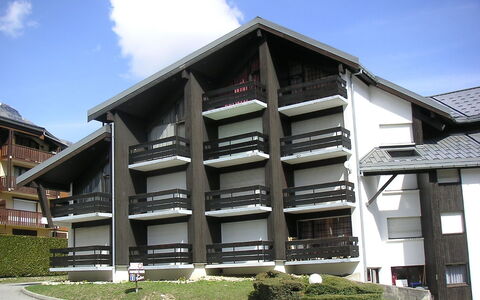 Le Brûlaz: Propriété, Maison, Bâtiment, Architecture, Zone Résidentielle, Domicile, Immobilier, Appartement, Quartier, Condominium